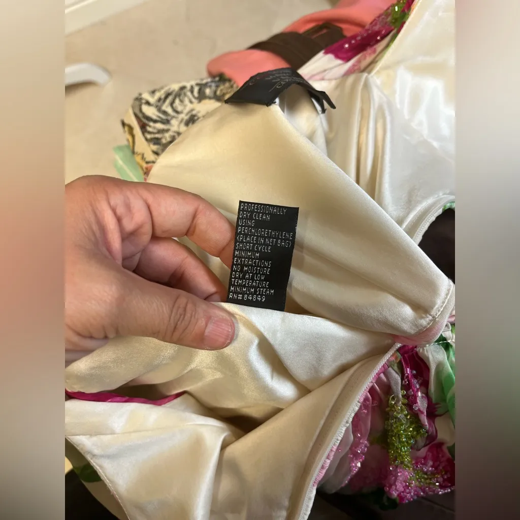 Vintage 90s Carmen Marc Valvo Beaded Silk Top w/ Twist Back – Size 8 - Image 13