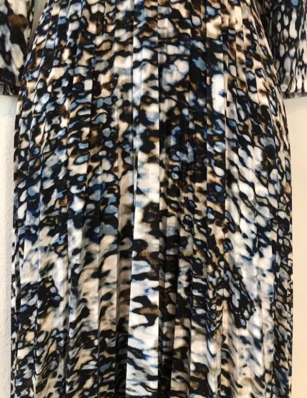 NWOT  Maggy Boutique dress. Sz 6P. - Image 5