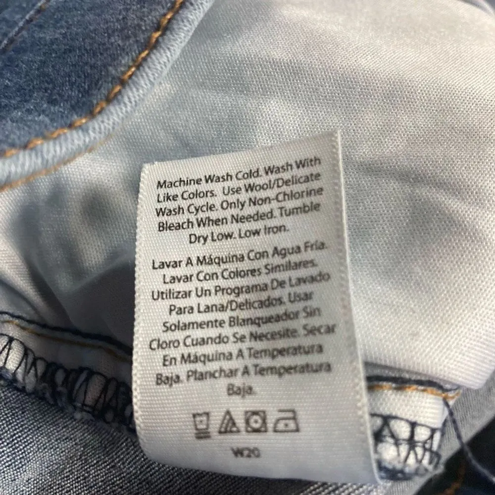 TERRA & SKY Jegging Jeans Blue Size 0X or 14 W 25” Inseam
Pull-on - Image 7