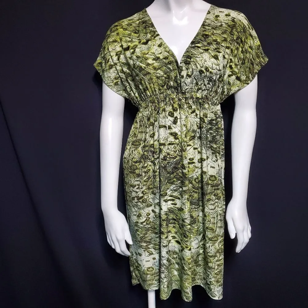 Green Patterned Dress  - Image 2