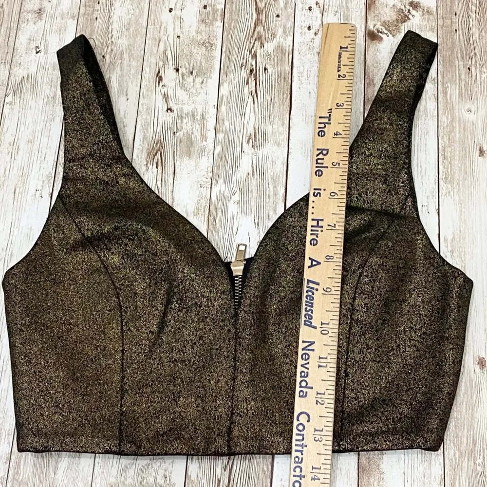 Plunging V Neck Metallic Crop Top S Gold - Image 10