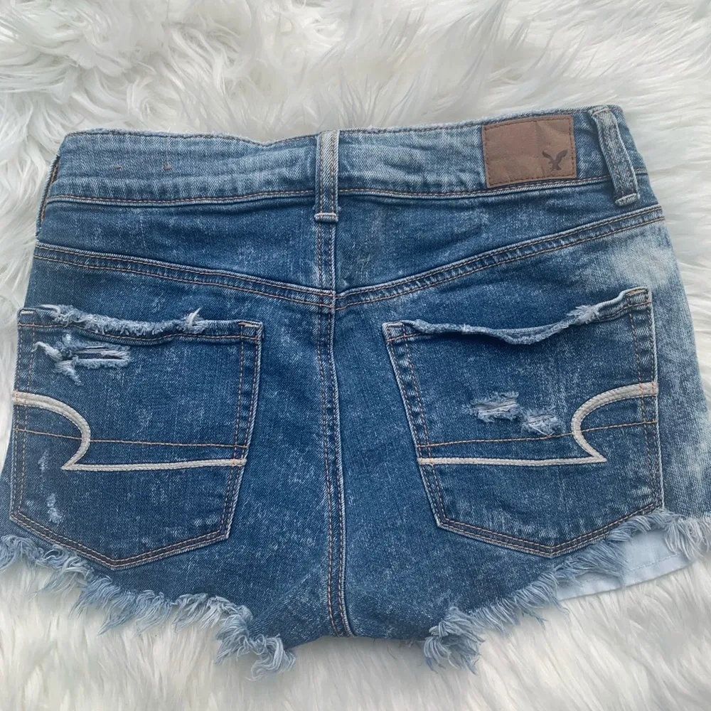 American Eagle Outfitters Hi Rise Denim Shorts - Image 4