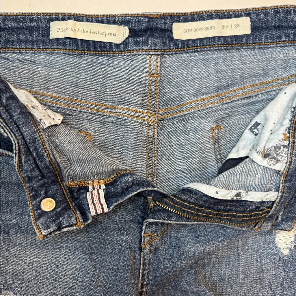 Pilcro and the Letterpress Slim Boyfriend Jeans Lightly Distressed Women Size 32 - Image 6