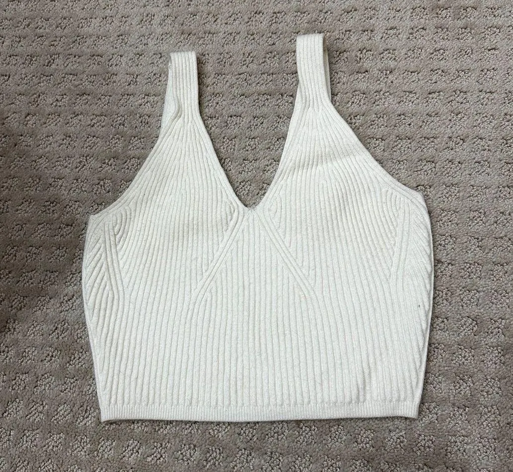 Like new  Lemon Sorbet Ribbed Knit Cropped Tank Top - Image 2
