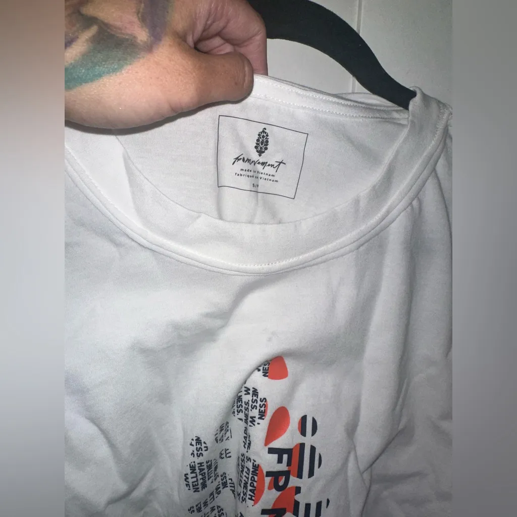 NWT Free People Movement Inspire Buti Logo Tee In White Combo Size L - Image 9