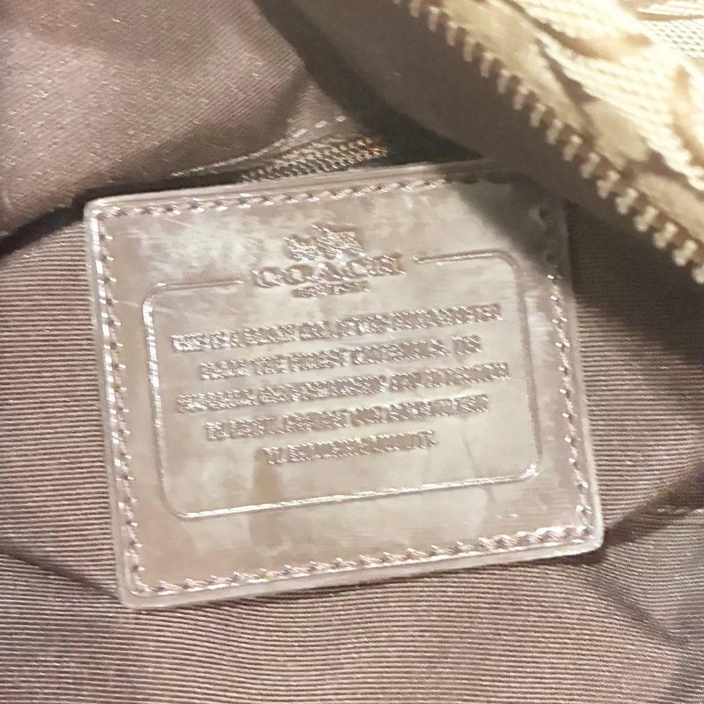 Coach Signature Jacquard Shoulder Handbag Logo Brown Bag Charm Classic Tote - Image 4