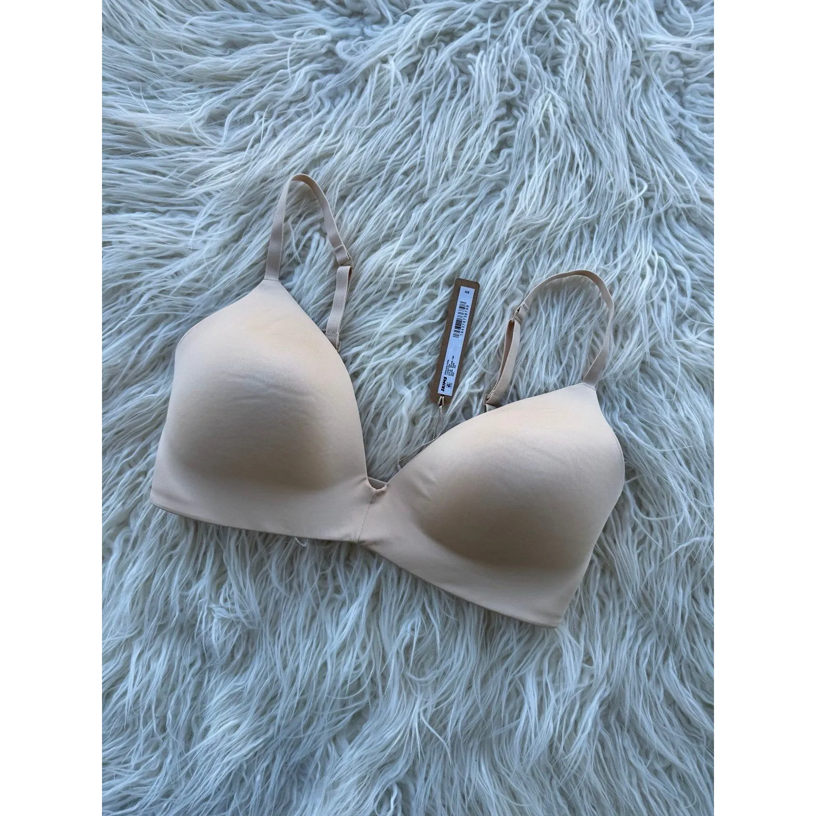 Skims Wireless Form T-shirt Bra Sand Size 34D - Image 4