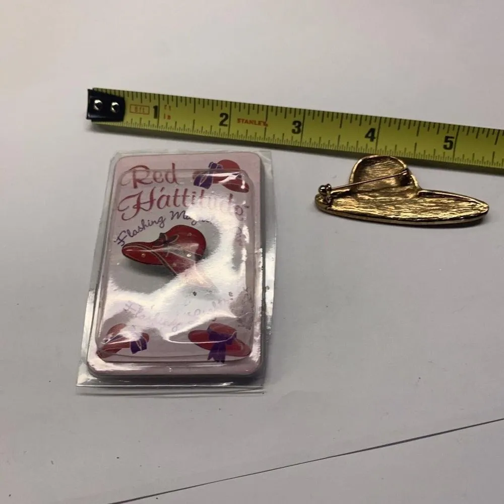 Lot Of 2 Costume Jewelry Brooch Pins Red Hat - Image 7