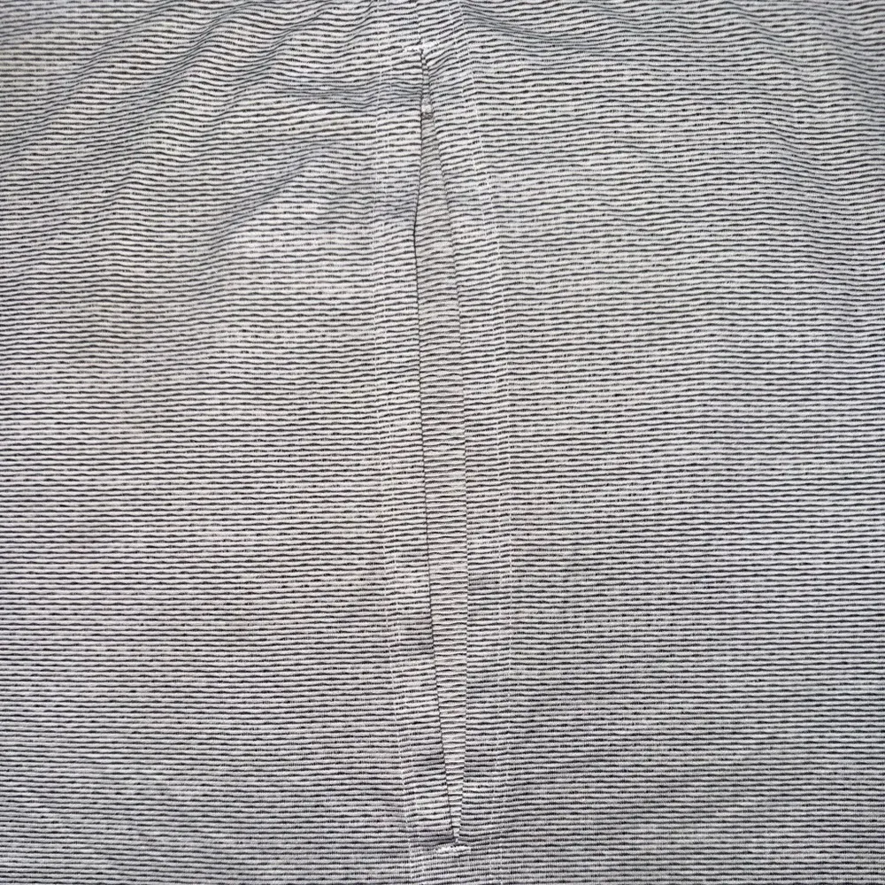 All in Motion Gray Activewear Cropped Top Size Medium - Image 5