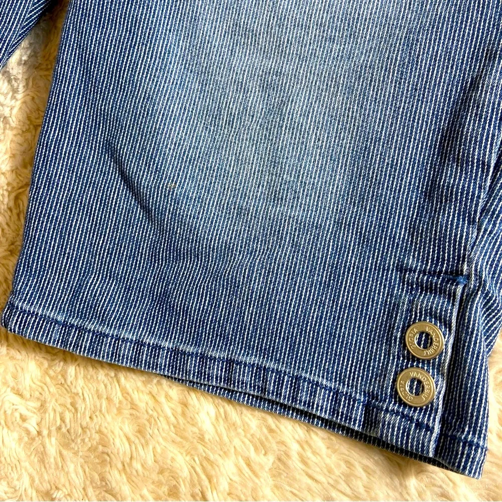 Gloria Vanderbilt Railroad Stripe Avery Pull On Bermuda Shorts Size 10 - Image 2