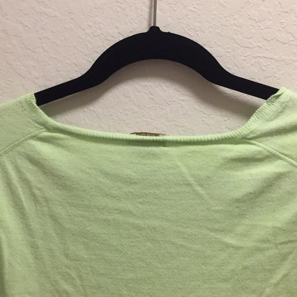 J.Crew  green v-neck sweater - Image 6