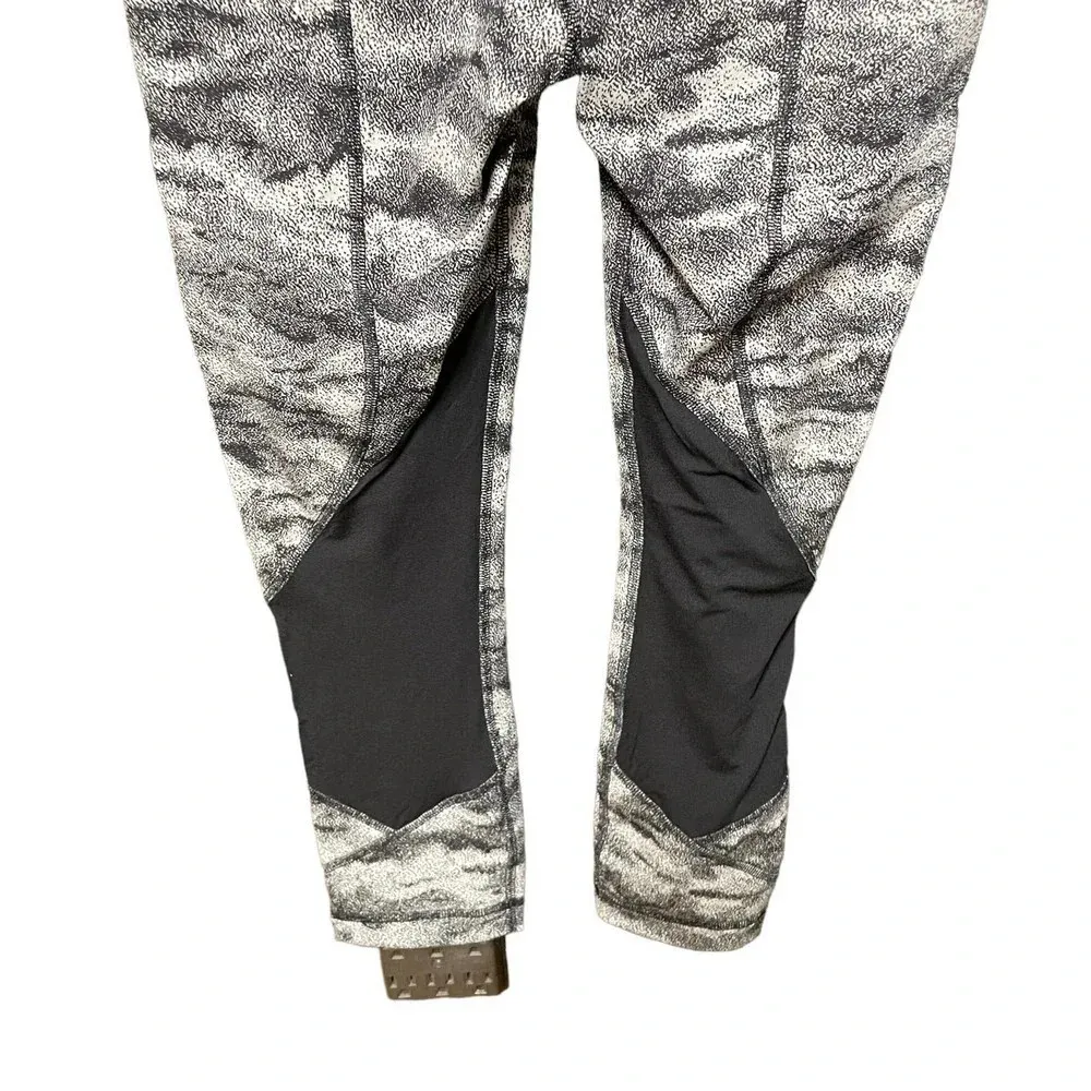 Lululemon x Soulcycle Pace Rival Crop Leggings Hazy Days‎ Gray Size 4 - Image 7