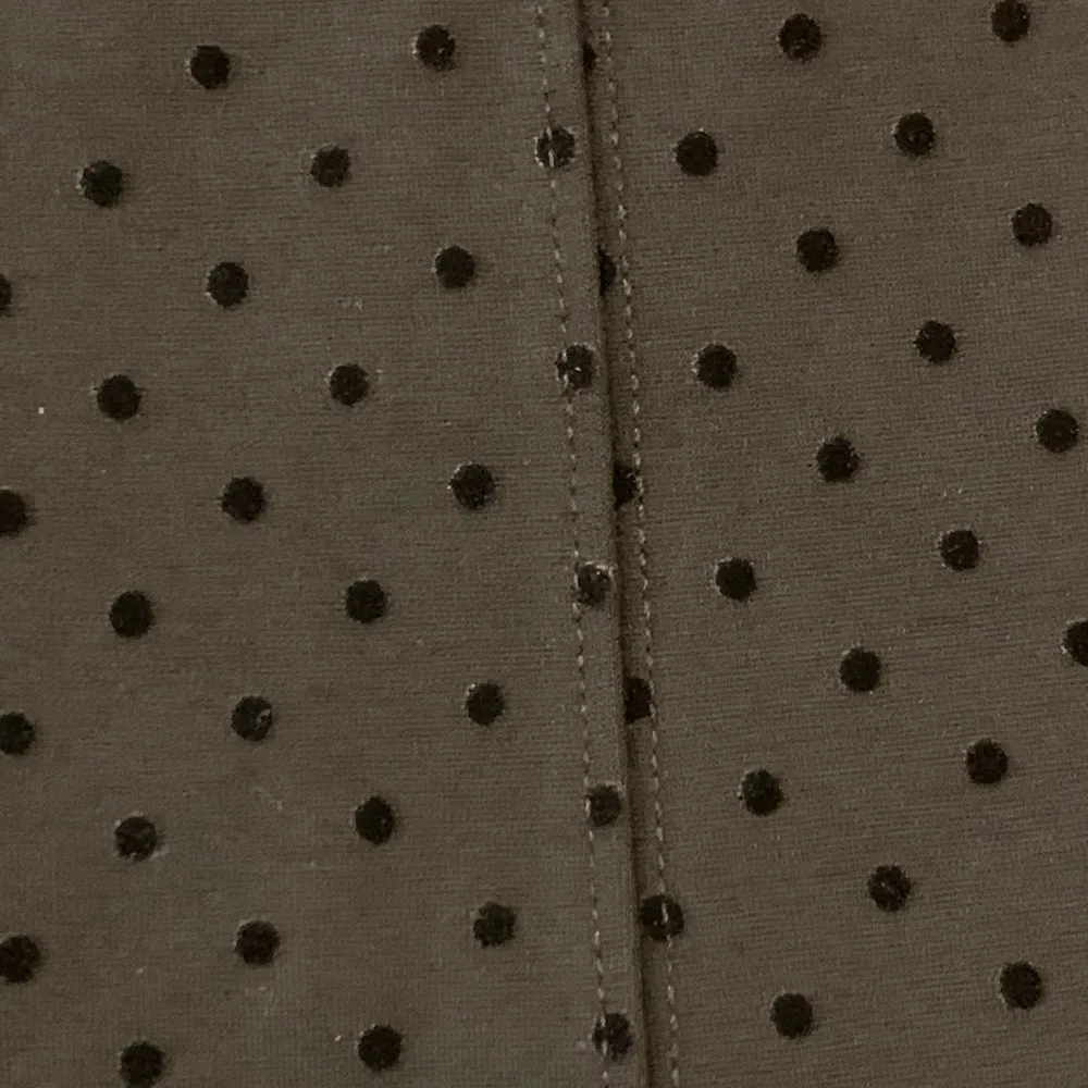 Old Navy pants women’s medium black Stevie Swiss dots stretch pant ankle length - Image 5