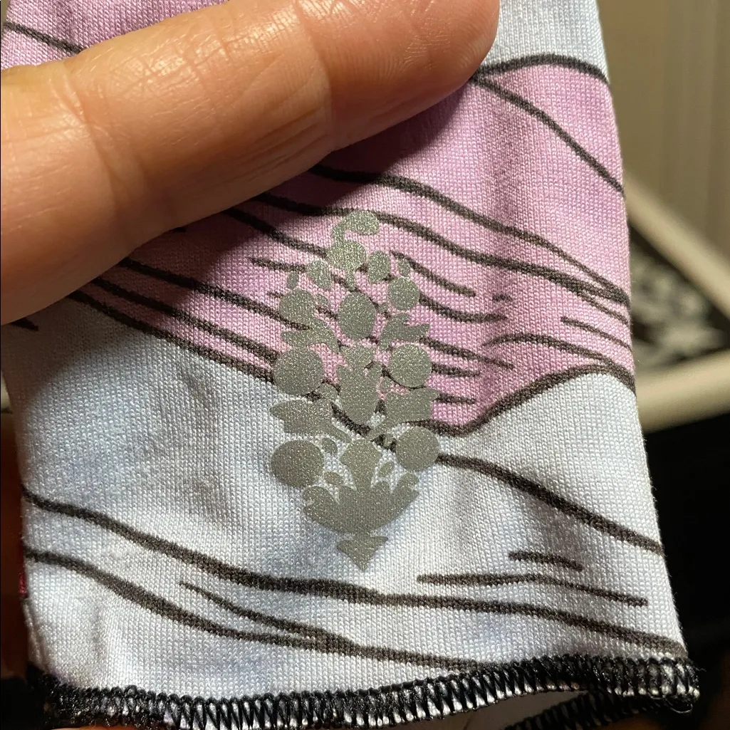 Free People Movement Patterned Right On Running Base Layer Red Size XS - Image 5