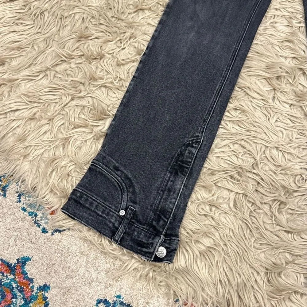 Revice distressed jeans size 28 - Image 5