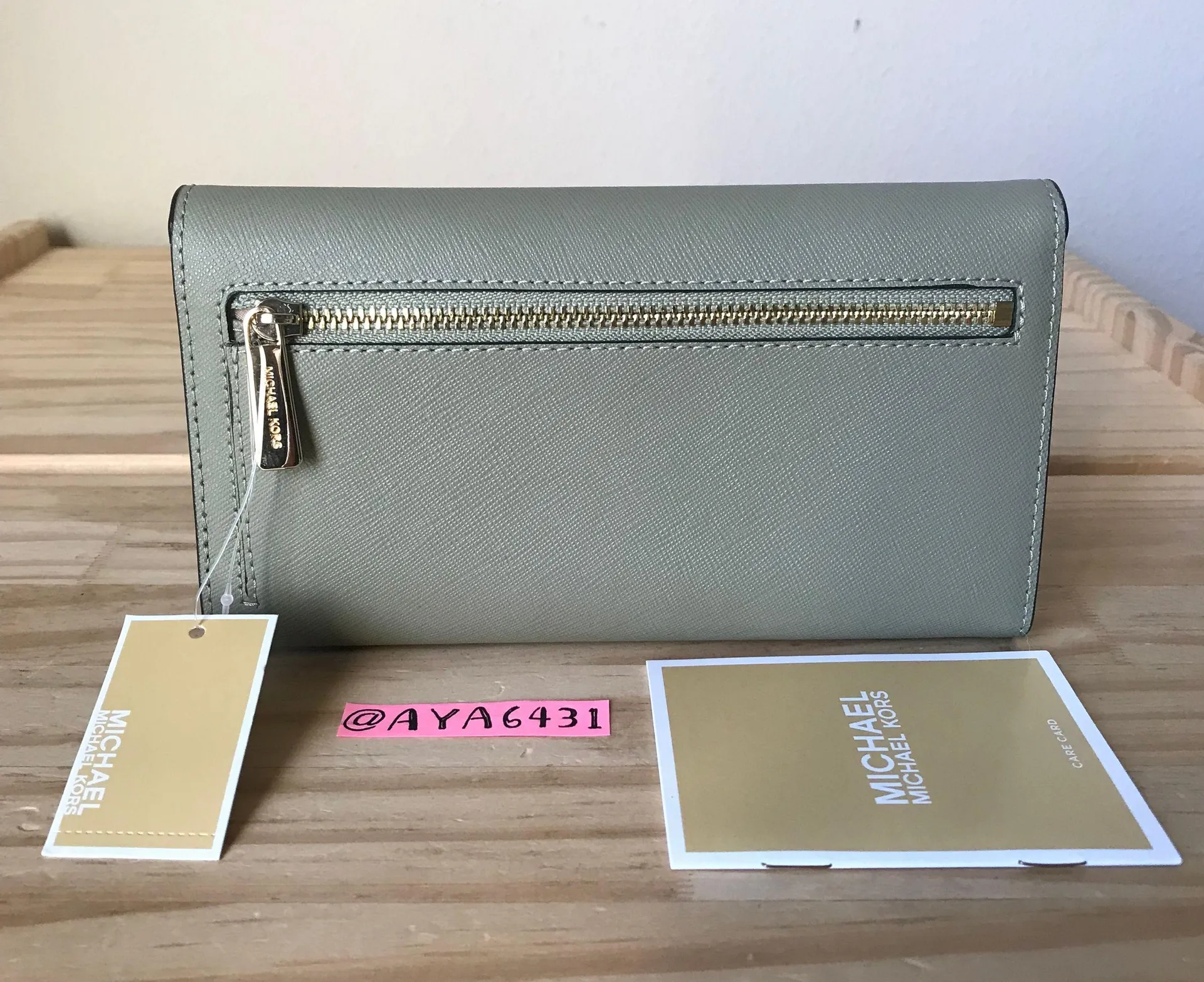 Michael Kors Wallet - Image 2