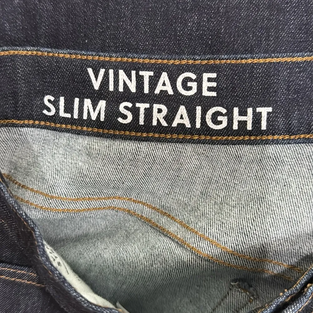 J Crew women’s 9” mid-rise vintage slim-straight jeans in resin rinse size 28 - Image 10