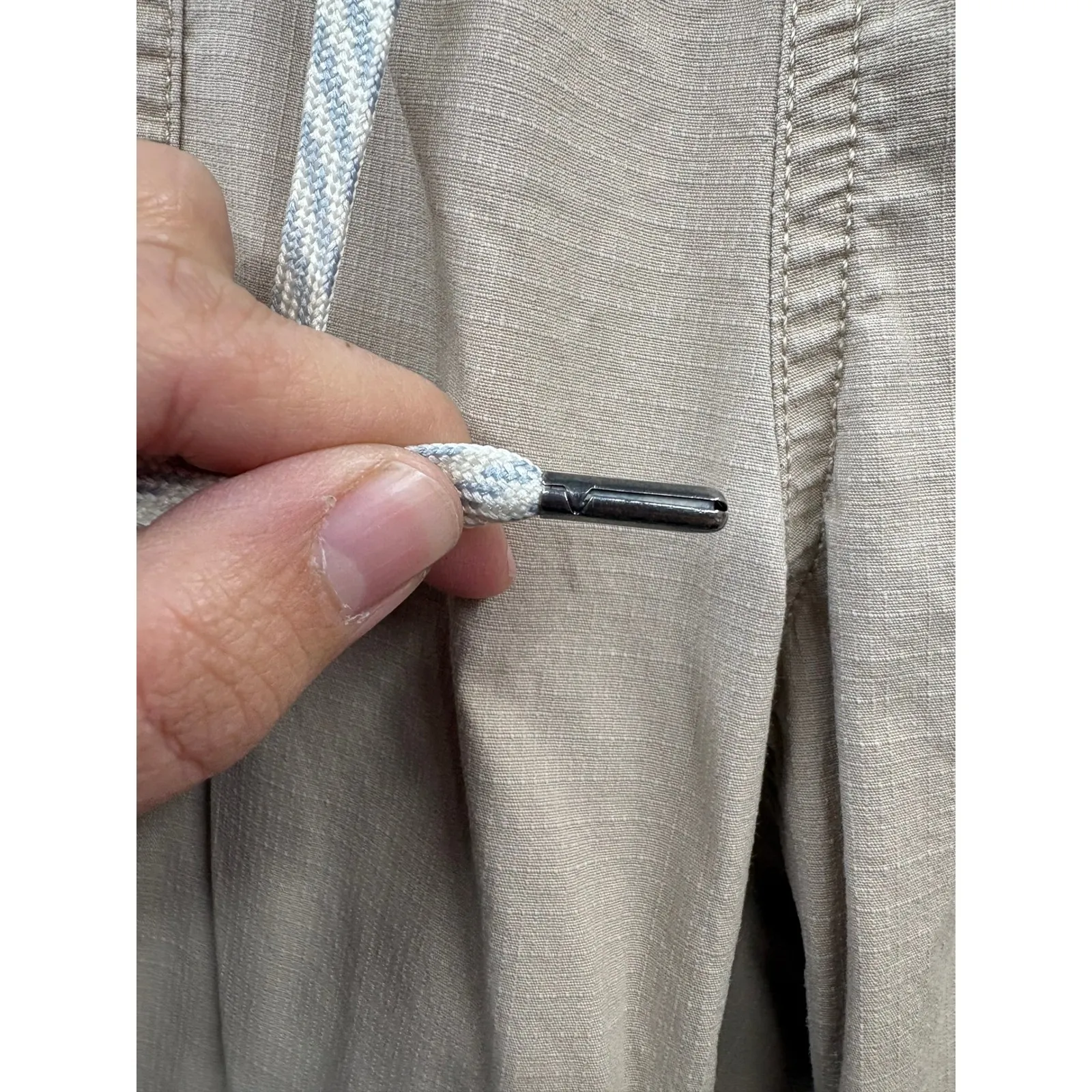 Vuori Women's Vintage Ripstop Pants Tan Outdoor Performance Drawstring Casual S - Image 6