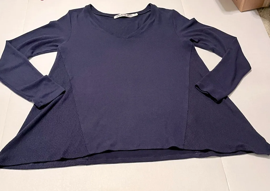 Michael Stars Womens Size Large Blue V-neck Soft Long Sleeve Pullover Tunic Top - Image 1