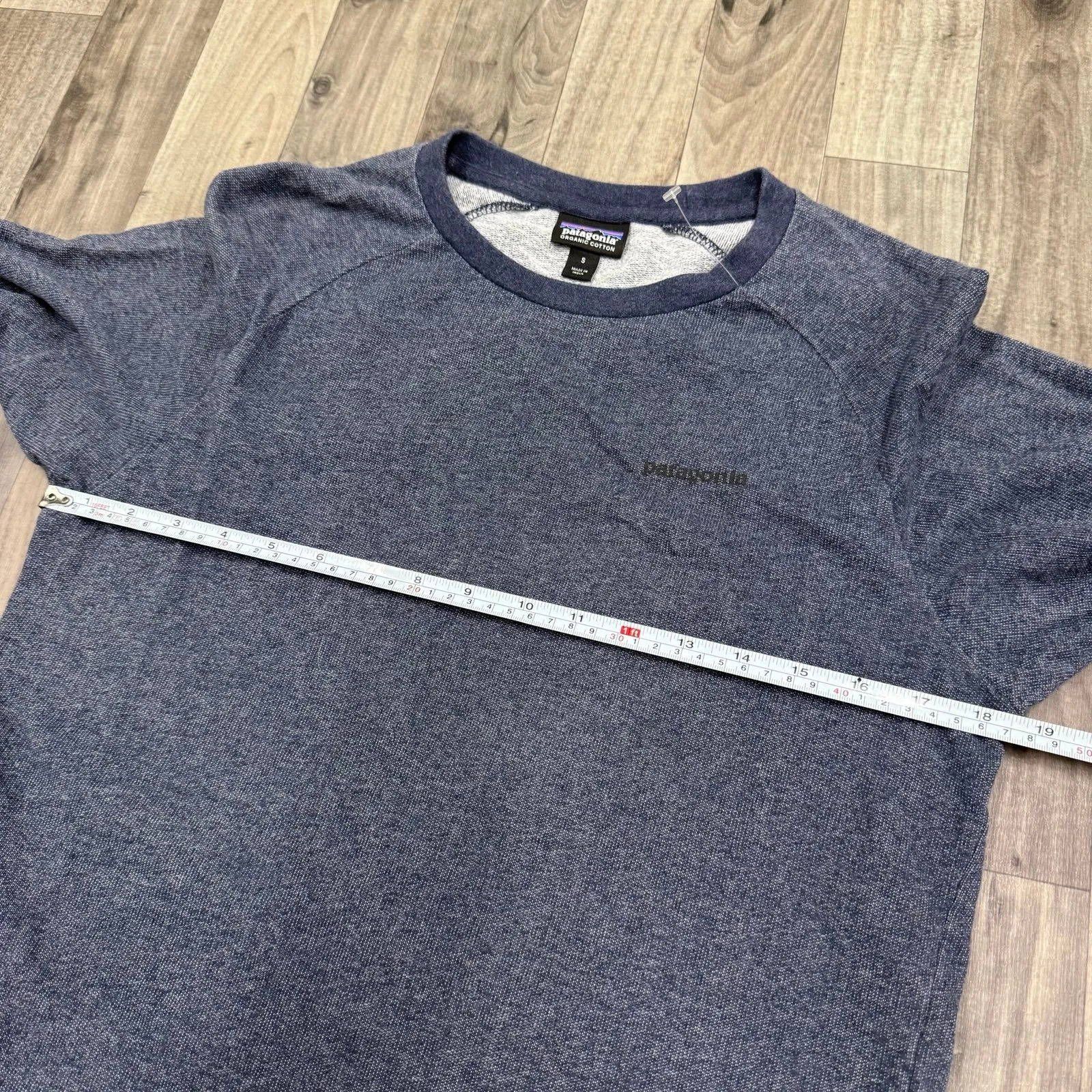 Patagonia Long-Sleeved P-6 Logo Responsibili-Tee - Image 5