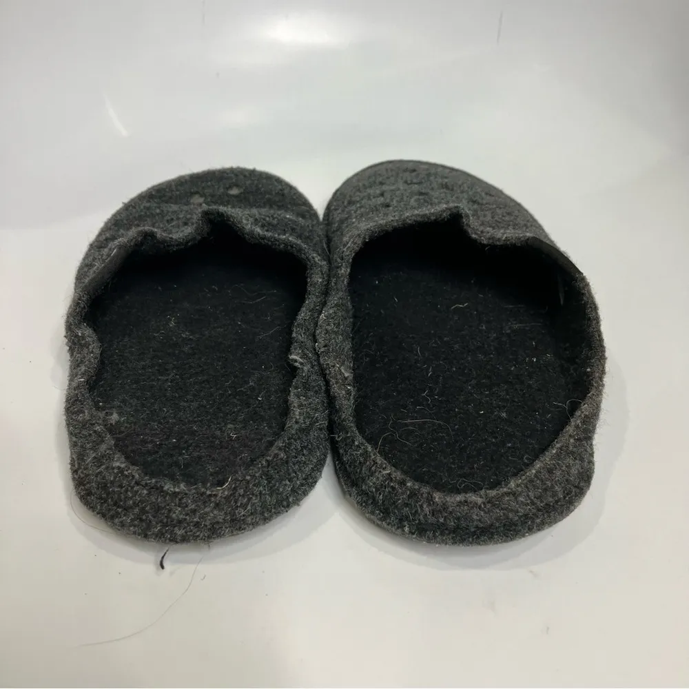 Crocs unisex adult classic lined slippers dark gray women’s size 10 men’s size 8 - Image 5