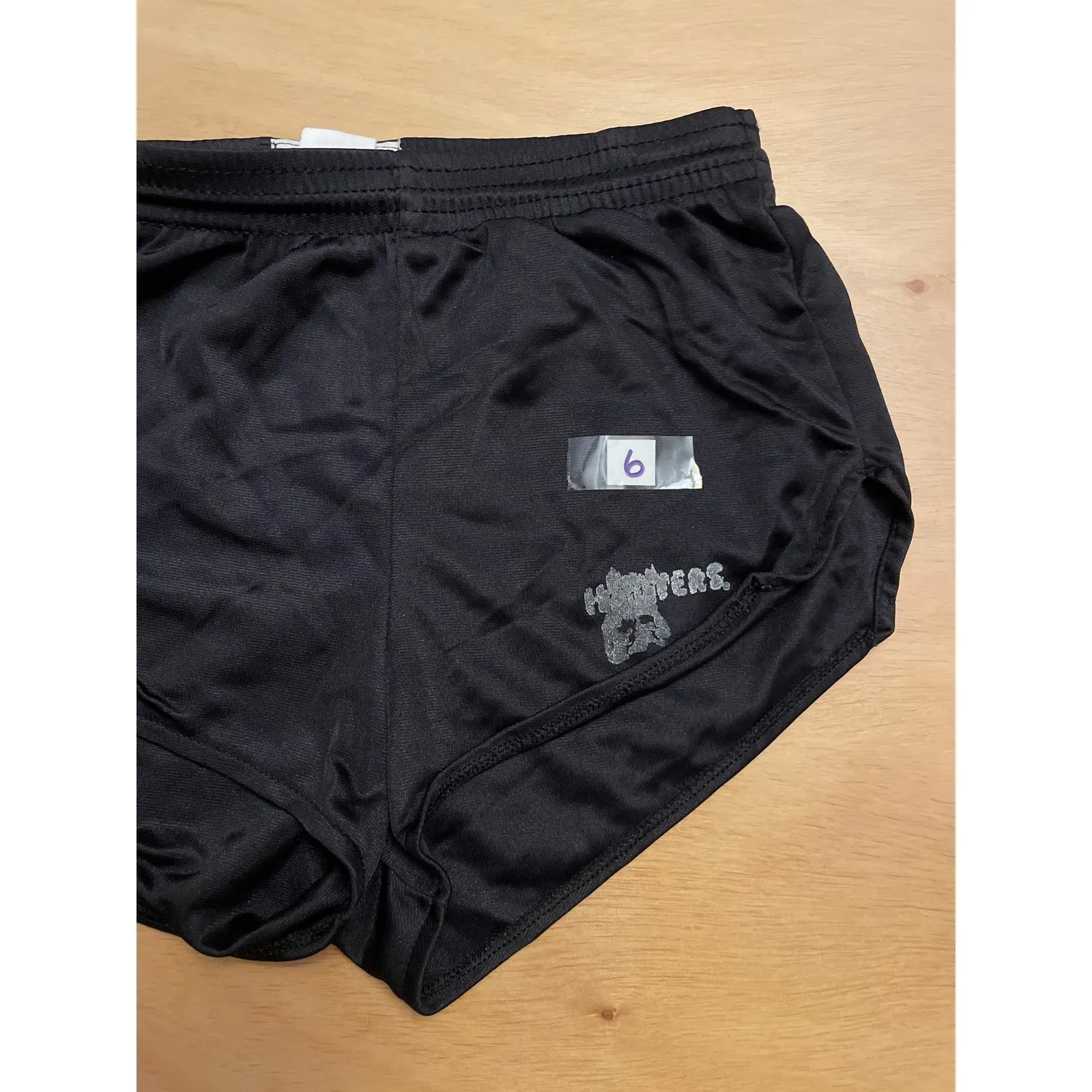 B14-6 Women’s Hooters Vintage OG Dolfin Shorts Black Size Xxs - Image 2