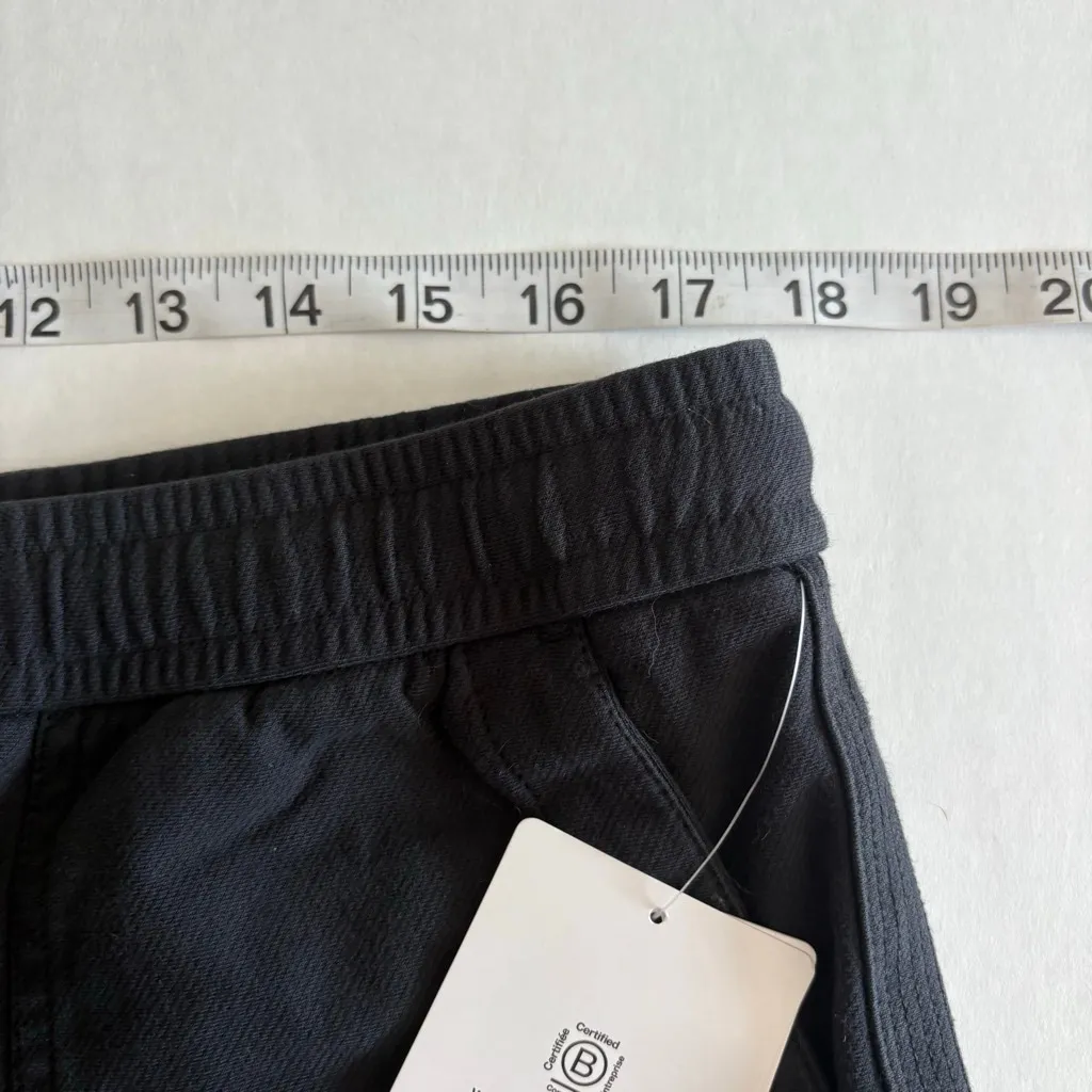 NWT Athleta Farallon Cotton Athletic Shorts Black L - Image 14