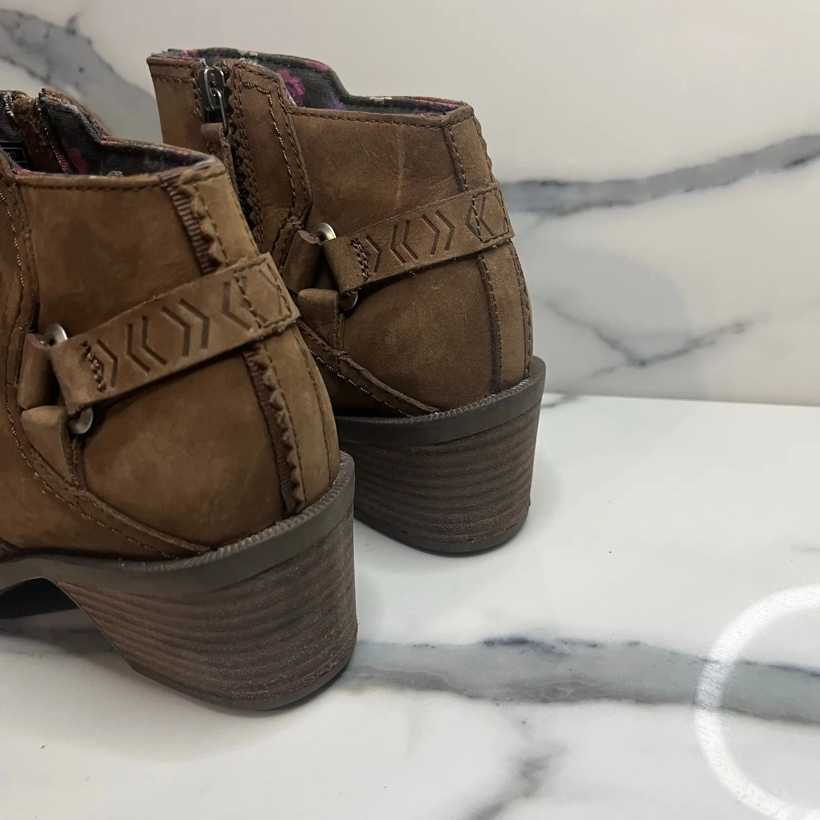 Teva Women's Brown Leather Foxy Ankle Boot Sz 7 Western Boho Festival Side Zip - Image 4