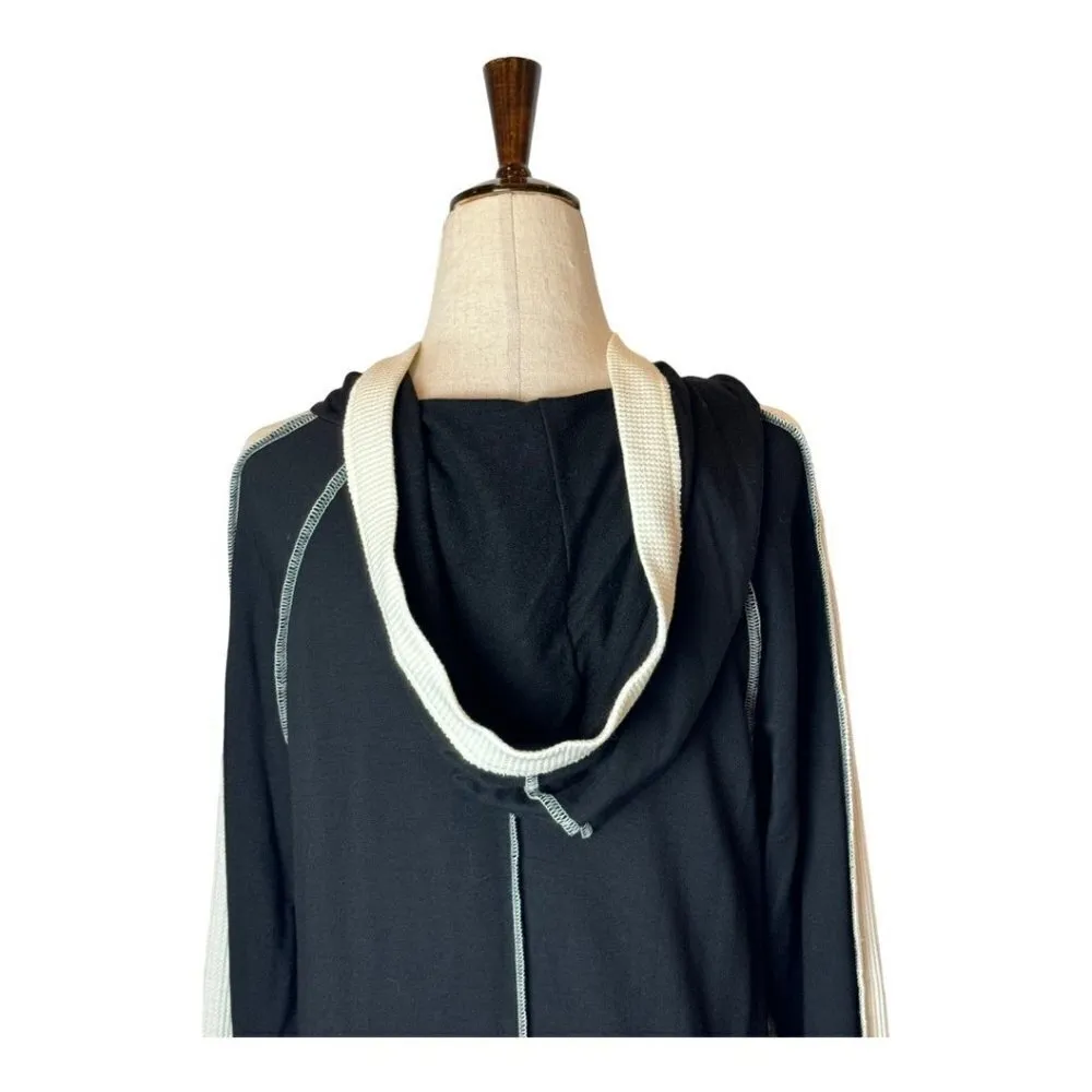 Jude Black And Ivory Hooded Full Zip Knit Emma Jacket Size M NWT Size M - Image 4