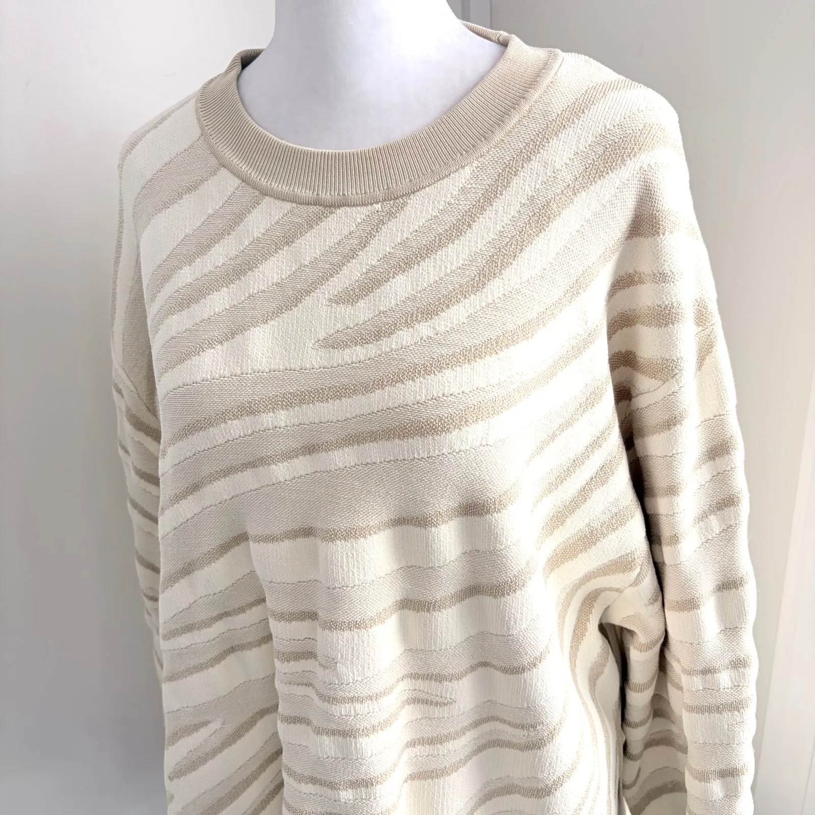 COS Zebra Stripe Knit Sweater Gold Cream Sz Large Textured Minimalist Pullover - Image 2