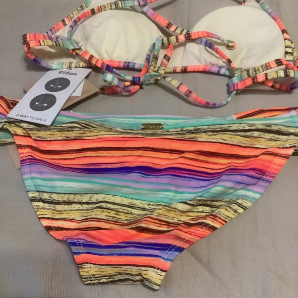 Eidon Woman’s  Surf bikini small top xsmall bottoms - Image 5