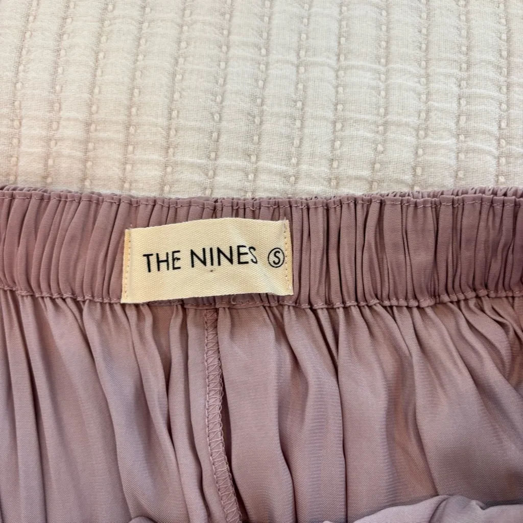 The Nines Boutique Satin Pleated Mauve Midi Skirt Elastic Waist Women's Small - Image 6