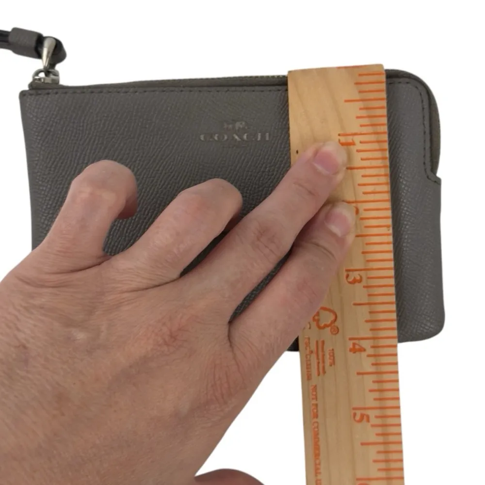 Coach F58032 Corner Zip Wristlet Crossgrain Leather Wallet Gray Small - Image 16