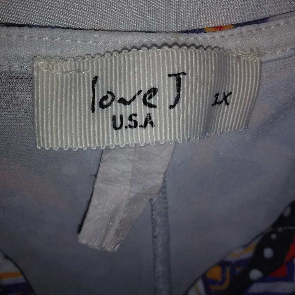 Love J 1X Manhattan NY 10 Tunic Top Plus - Image 4