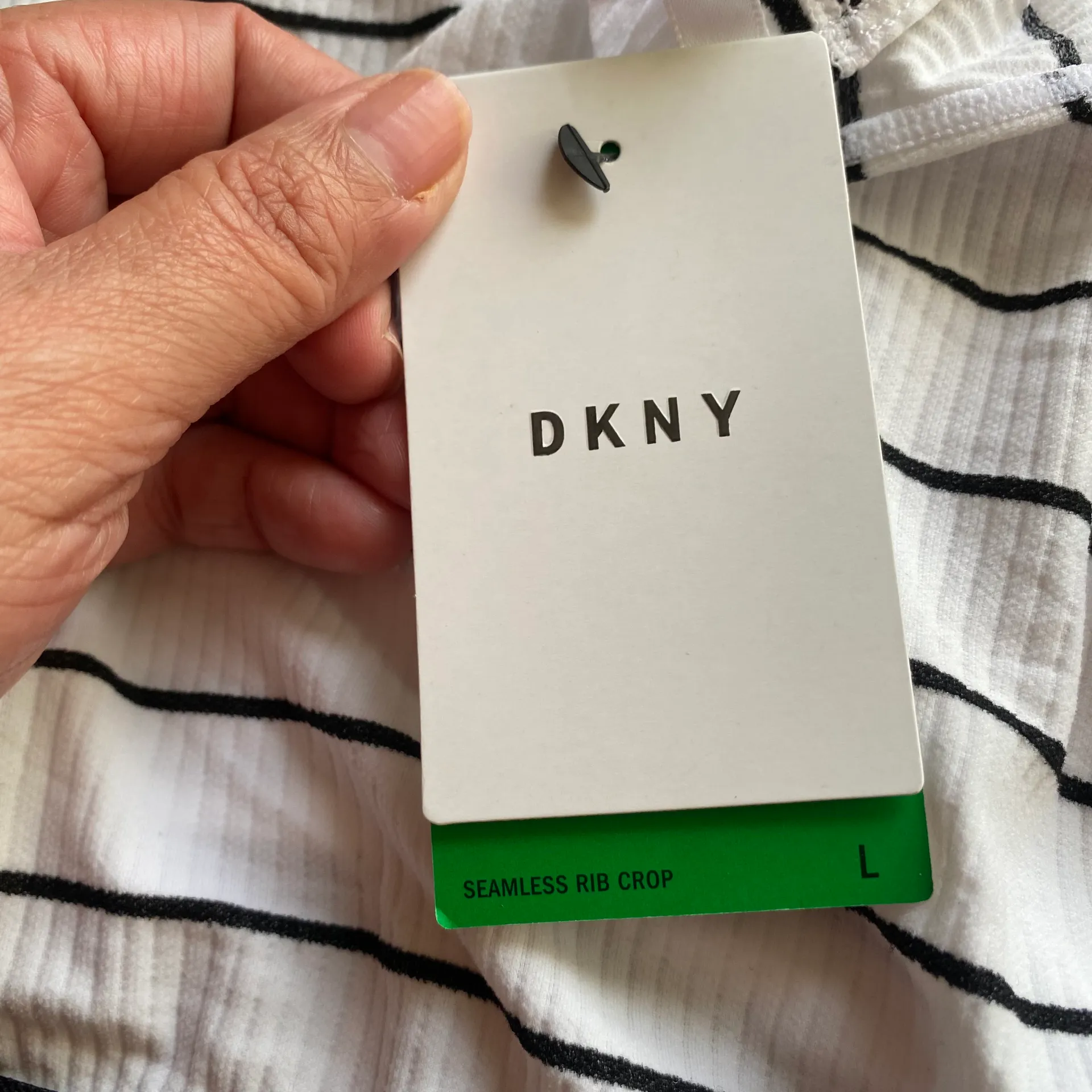 DKNY Women’s Litewear Seamless Striped Ribbed Crop Top Bralette L - Image 8