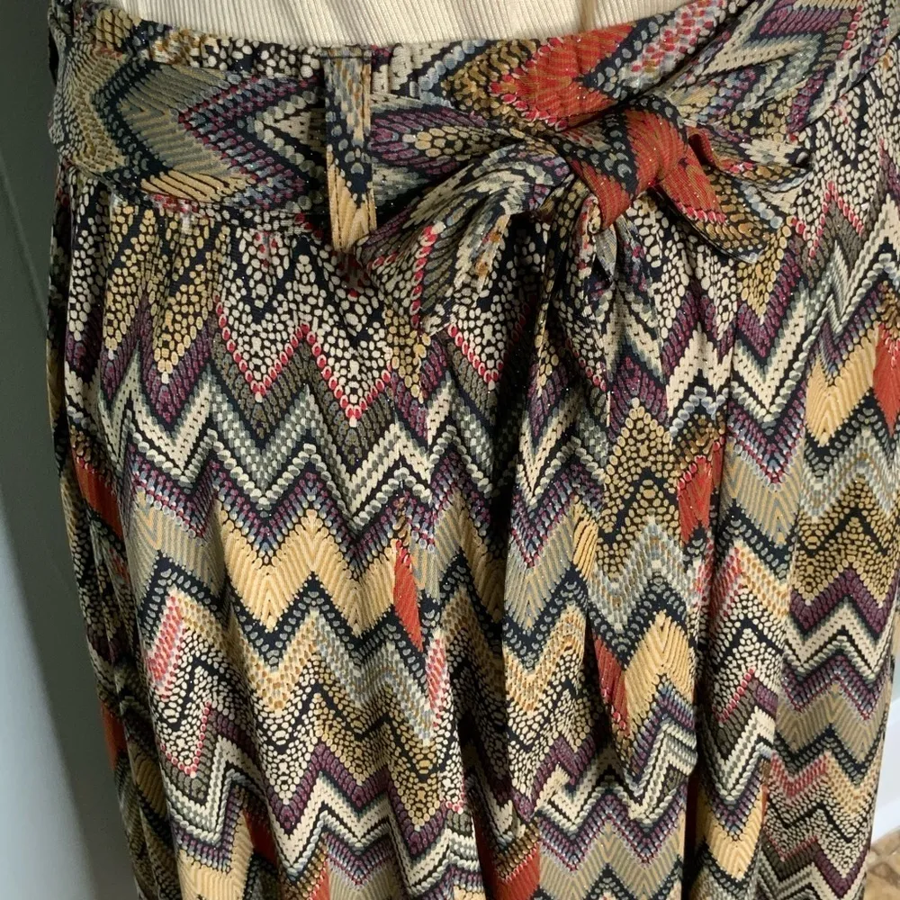 Grace Multicolor Chevron Retro Print Metallic Accents Full Casual Career Skirt M Size M - Image 4