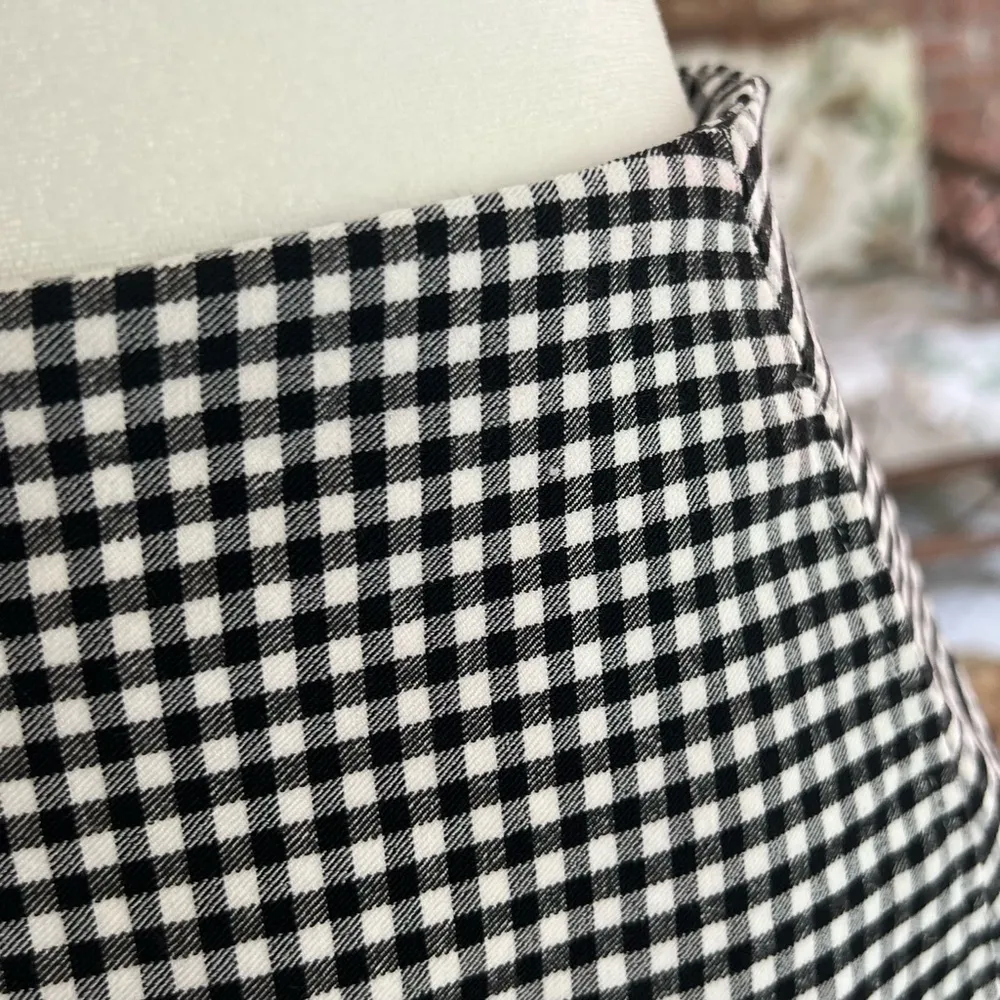 Urban Outfitters Skirt Checkered Plaid Black White Knit Mini A-line Preppy M - Image 6