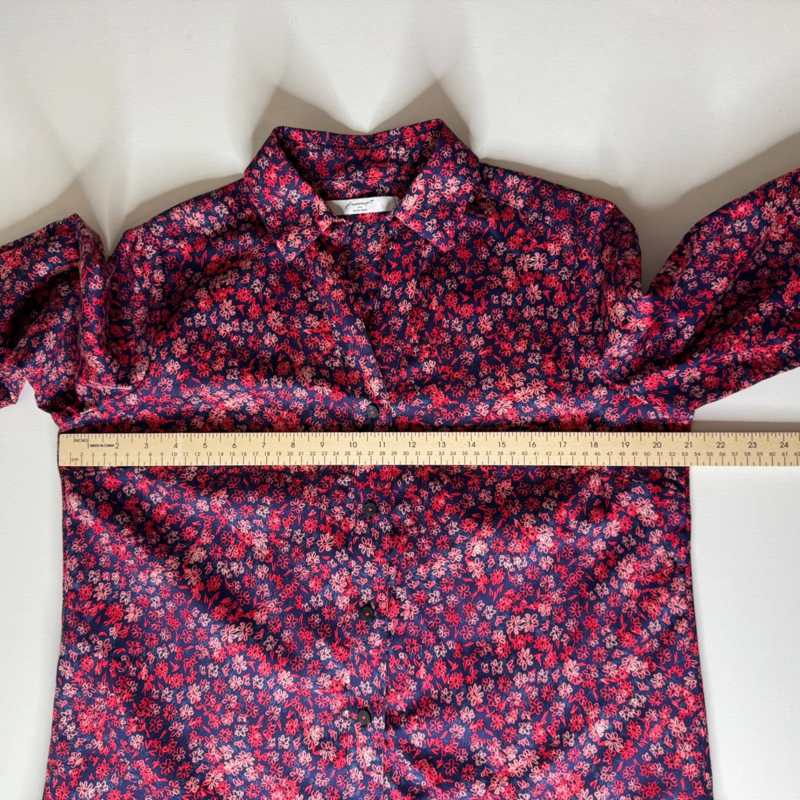 Foxcroft Piper Floral Button Down Shirt Size 8 Beach Blossoms Non Iron Cottage - Image 8