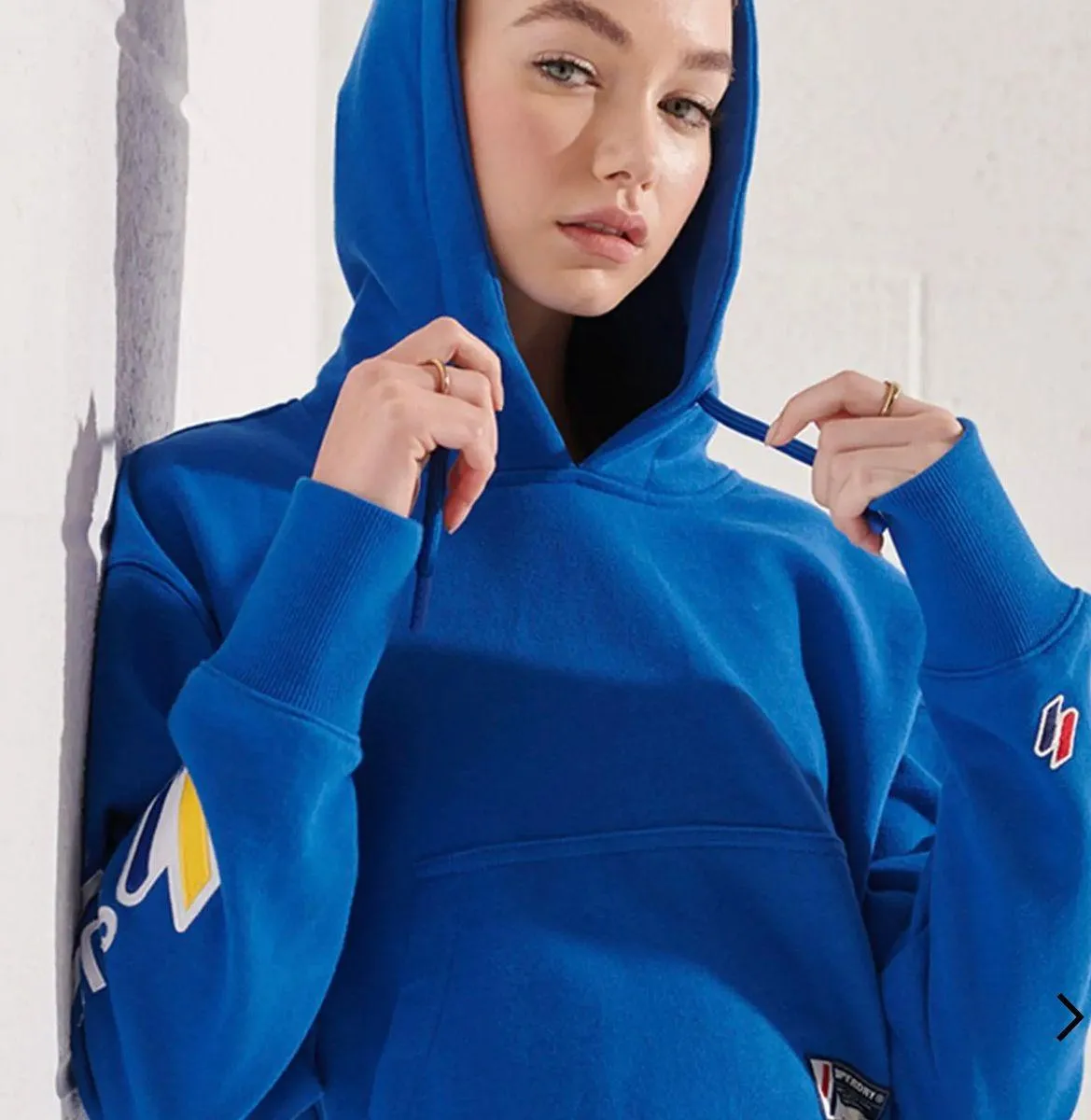 Superdry Women's Code Boxy Hood Size Large - Image 3