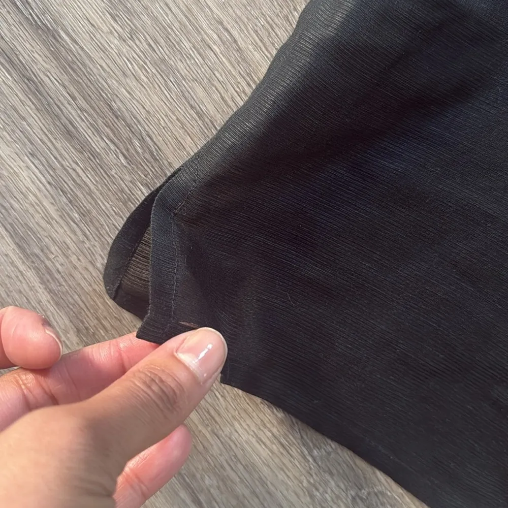 Eileen Fisher Black Sleeveless Top Medium Linen Silk Button Down Sheer Blouse - Image 3