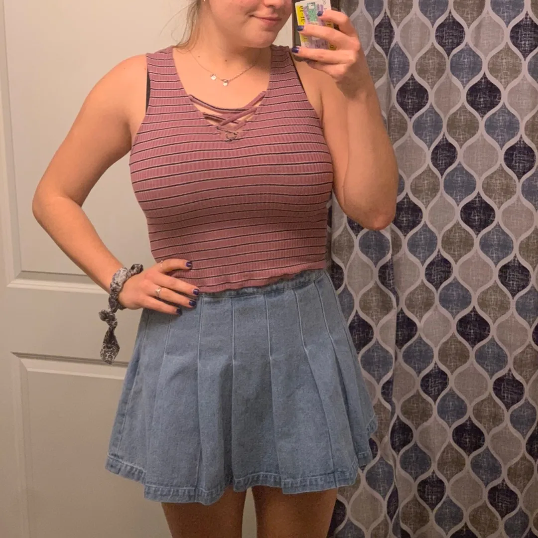 Pink Striped Crop Top - Image 3