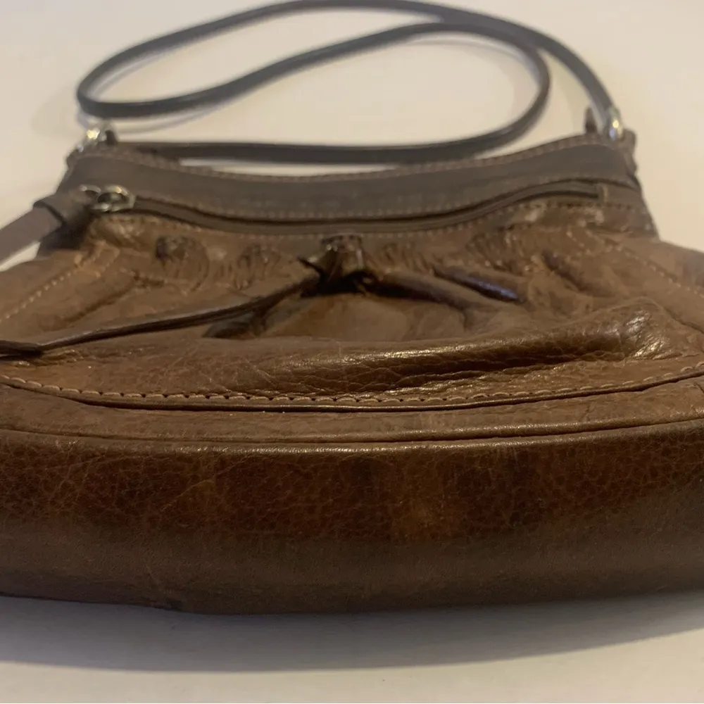 Fossil Brown Leather Small Crossbody Purse.        1936 - Image 2