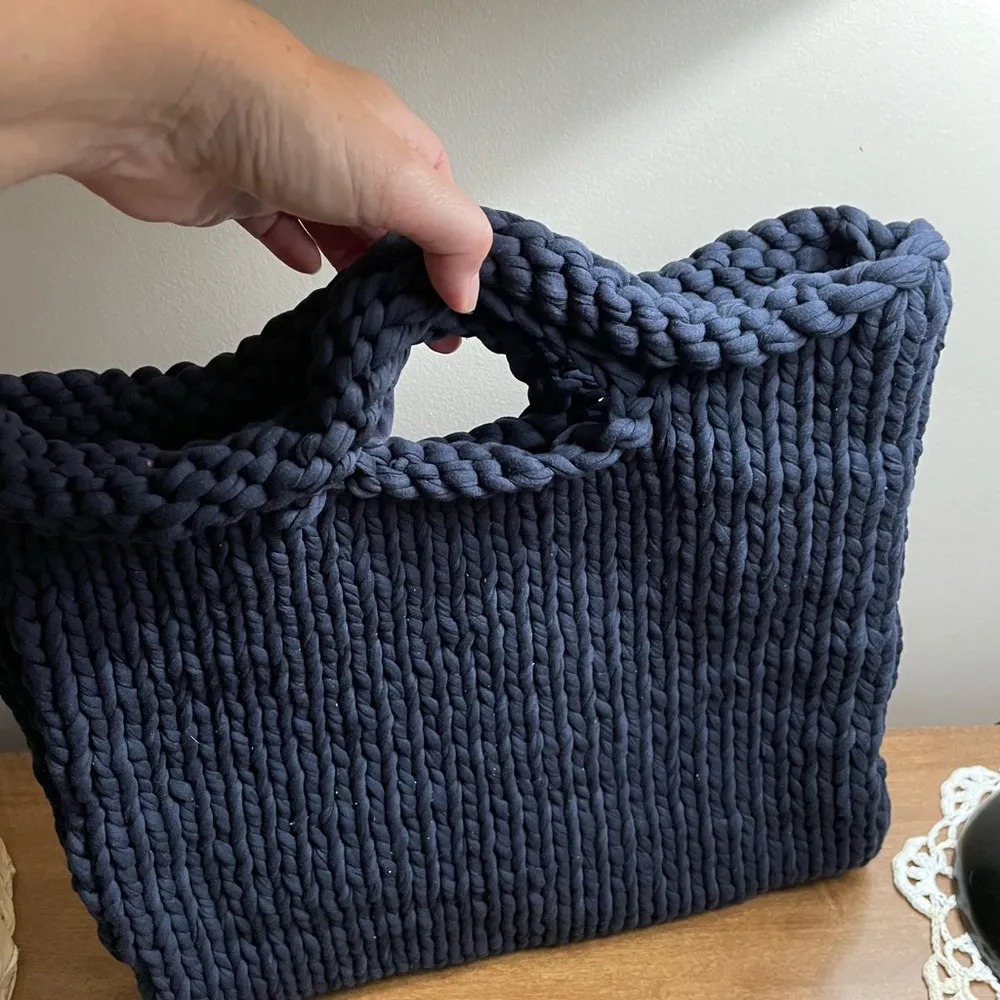 Handmade tote thick yarn - Image 5