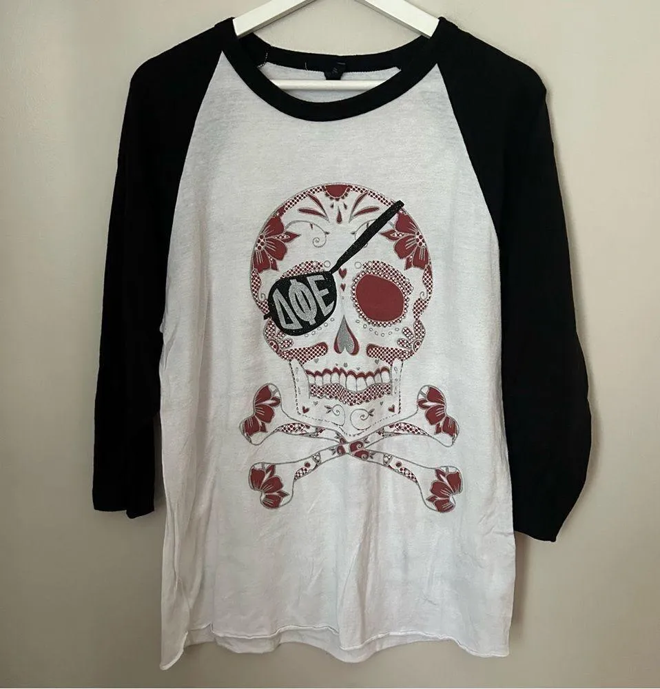 Delta Phi Epsilon Baseball Tee 3/4 Sleeve Pirate Skull Graphic DPhiE Casual - Image 3