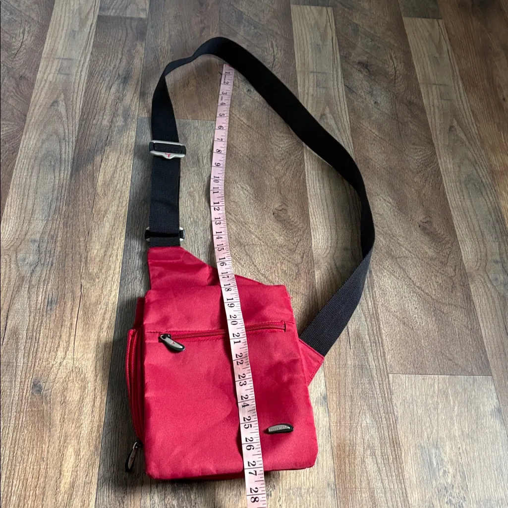 Travelon Crossbody Bag Red Travel Sling bag adjustable strap - Image 11