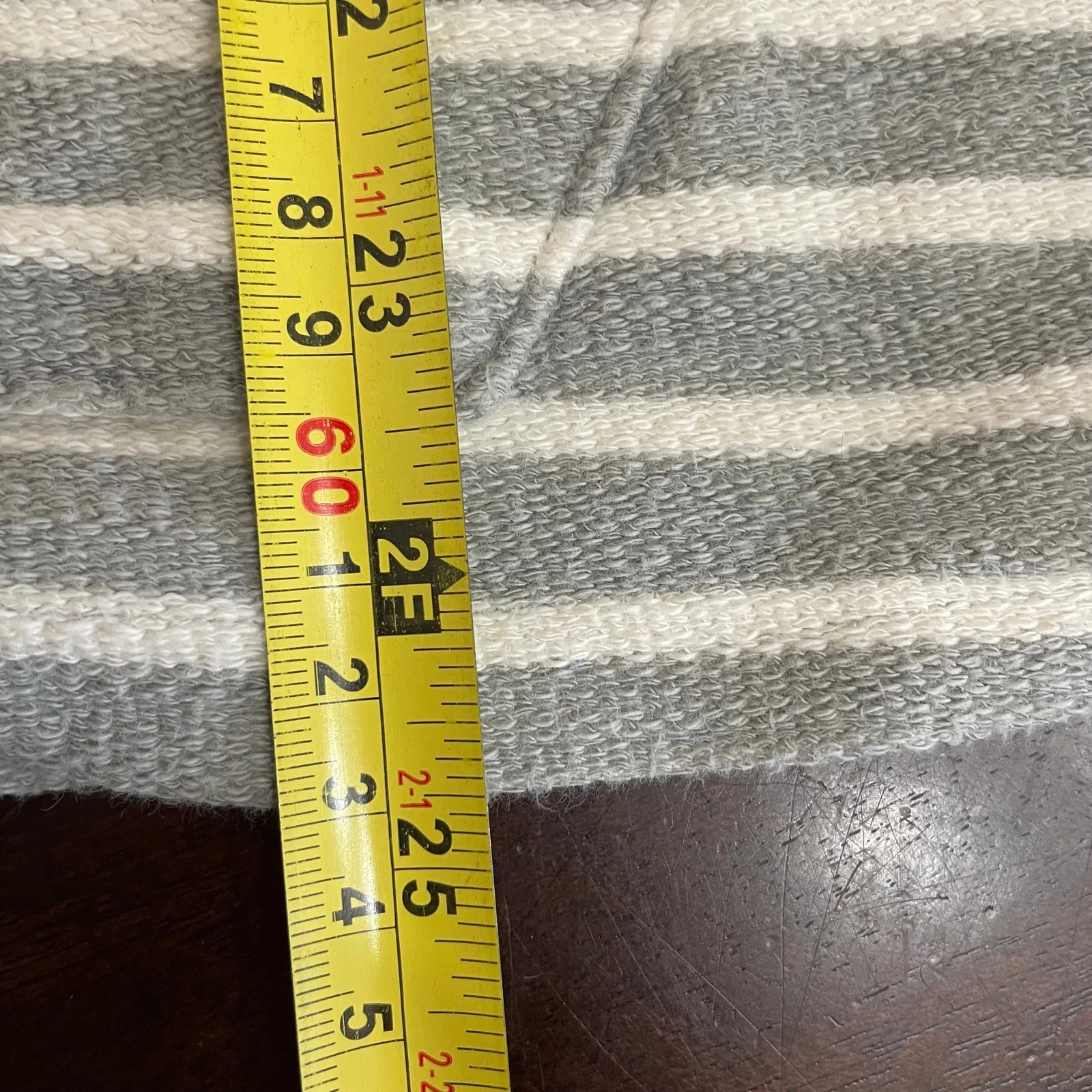 Old Navy Terry Cloth Hoodie Womens Large Kanagroo Pocket Baja Pullover Beach - Image 7