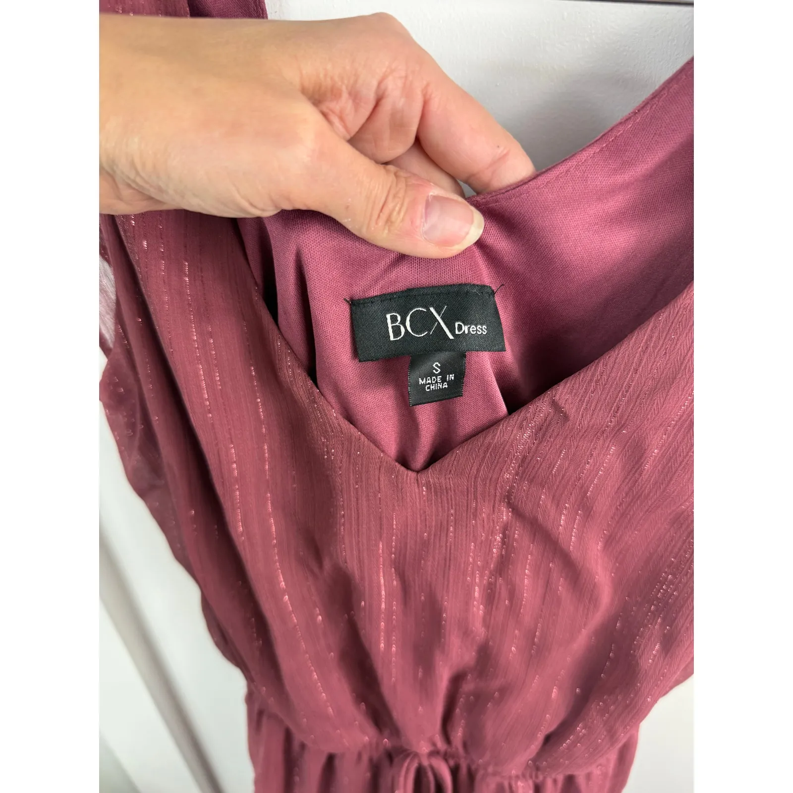 Beautiful NWTs Juniors Dress Size S - Image 2