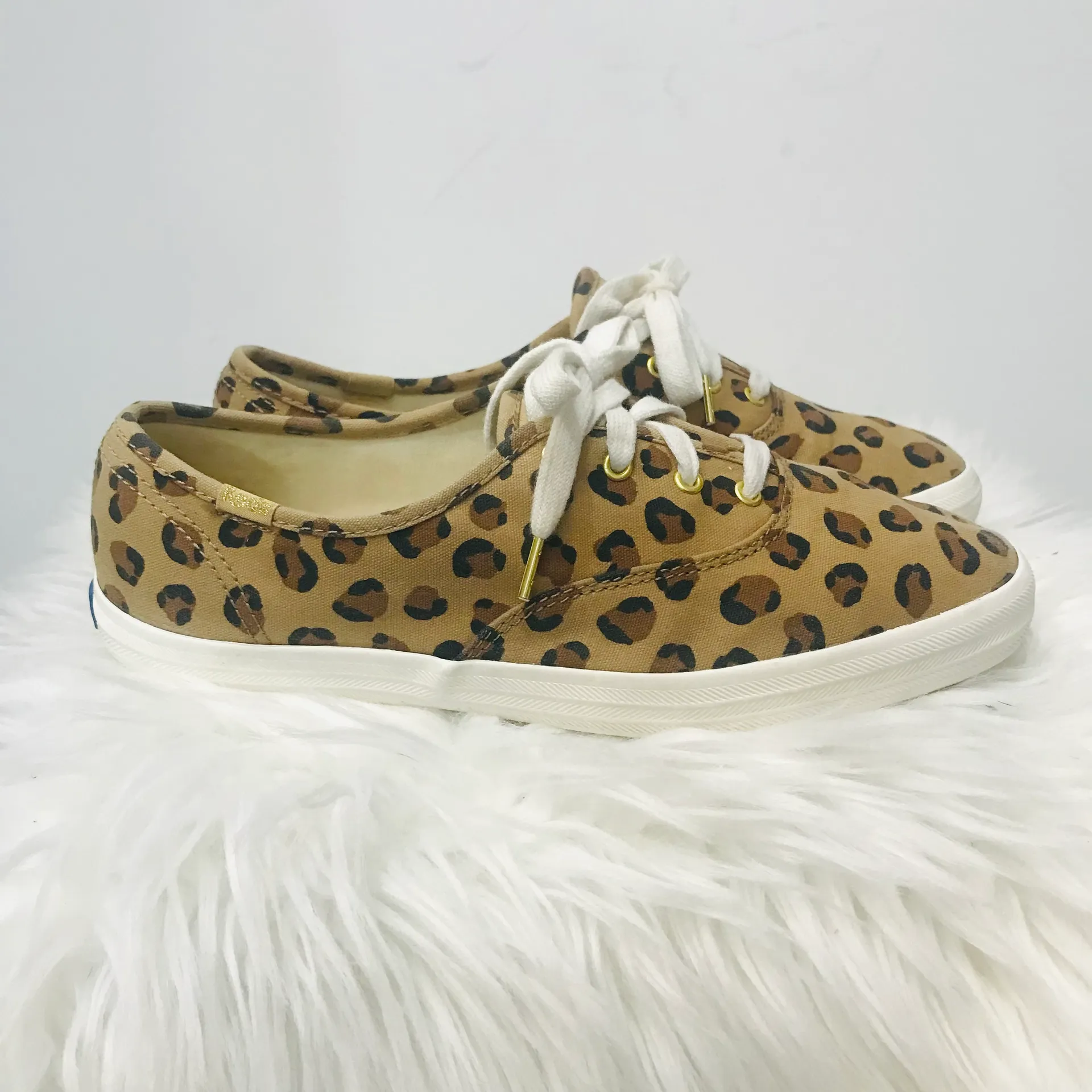 Champion Leopard Canvas Sneakers sz 7.5. - Image 3