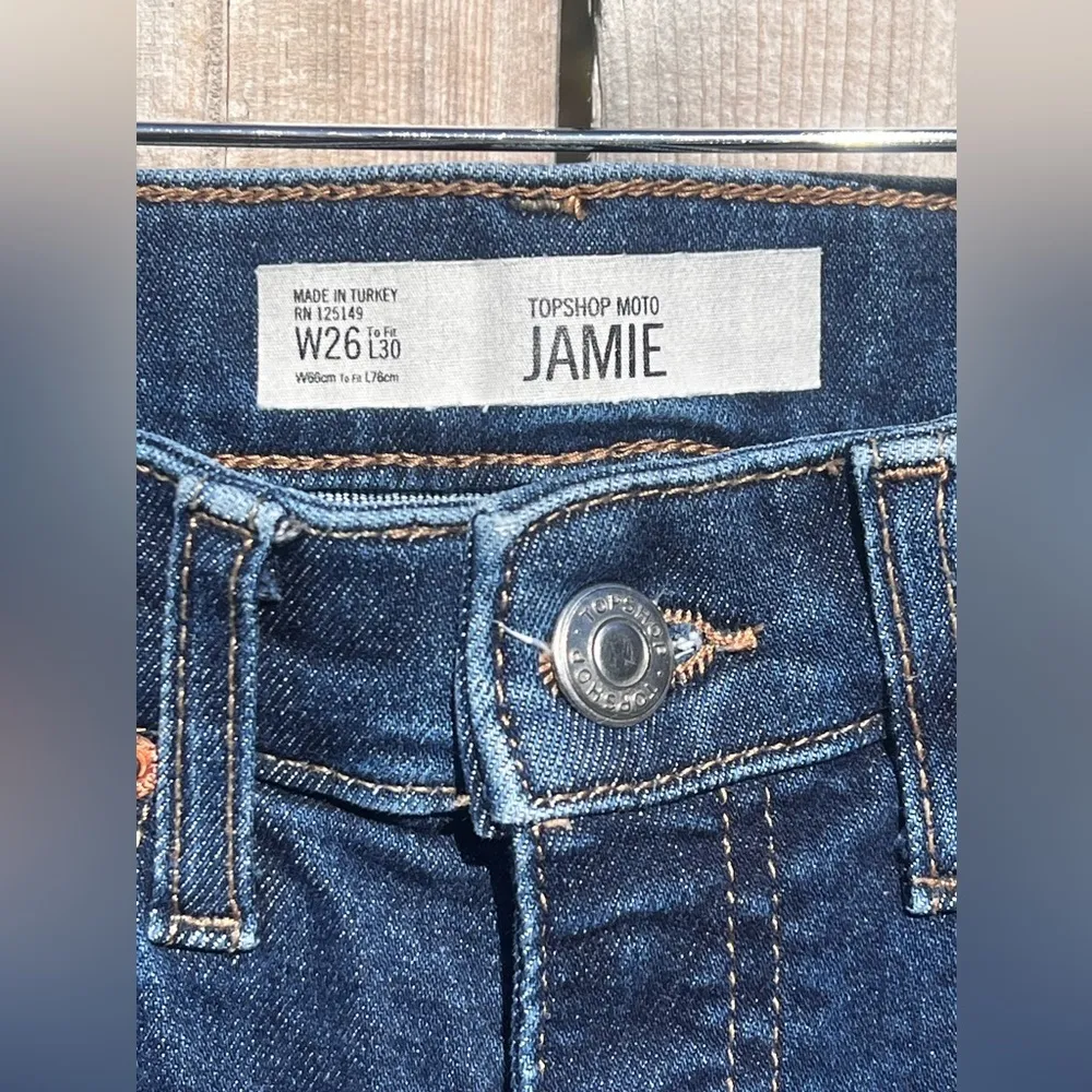 Topshop high rise moto jamie  jeans in rich blue - Image 10