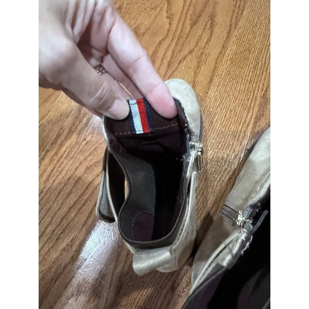 Beige Chelsea Style Ankle Boots Size 7.5 NEW Equestrian Old Money Classic - Image 9